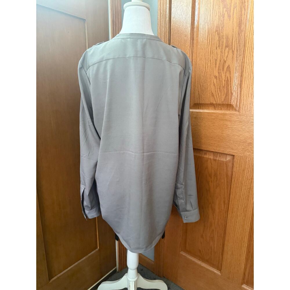 Calvin Klein Gray Blouse Size Large - Picture 4 of 7